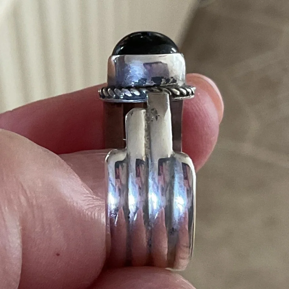 Sterling Silver 925 Black Onyx ring Size US 8.5